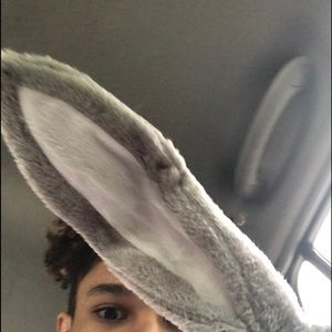 Meet your Posher, Devon